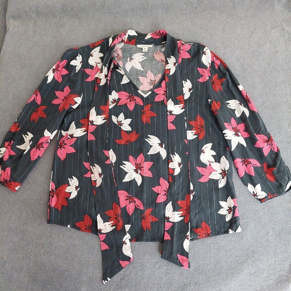Como Blu Floral Pinstripe Tie-Neck Blouse - Petite Small (PS)
